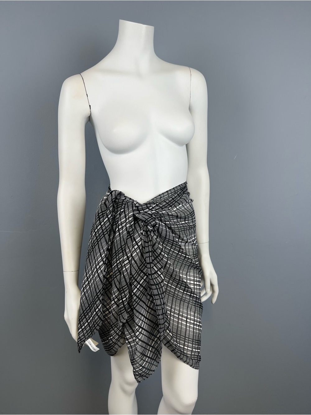 Calvin Klein Rectangular Scarf Black & White can be worn as a Skirt - Women